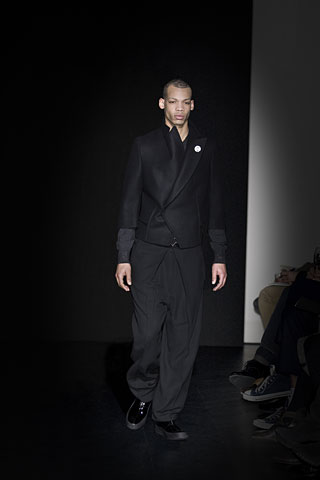 Yves Saint Laurent / - 2009-2010